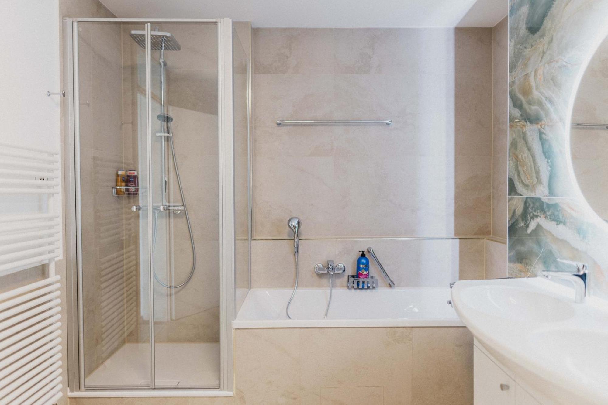 Luxury 4 Bedroom Apartment/Therme Erding/Parking Exterior foto